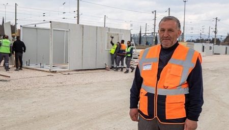 İzmir Büyükşehir, Kahramanmaraş’ta 232 konteynerli kent kuruyor