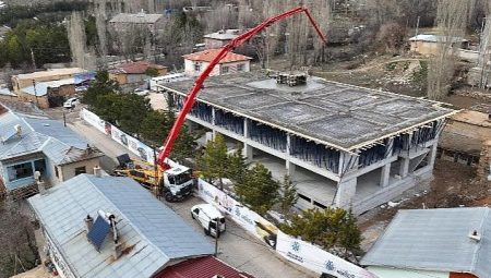 Selçuklu Belediyesi Sızma’ya 8 Derslikli Okul Kazandırıyor