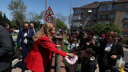 Bakırköy Belediyesi zelzeleye karşı tüm üniteleriyle alanda