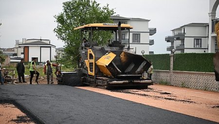 Kartepe’ye 1300 ton asfalt