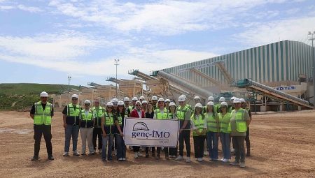 Taş Kırma Tesisi genç mühendisleri ağırladı