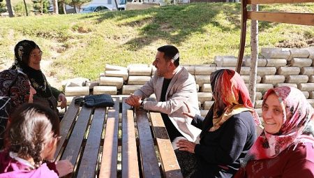 Lider Arı, Bekdik Mahallesi’nde Vatandaşlarla Buluştu