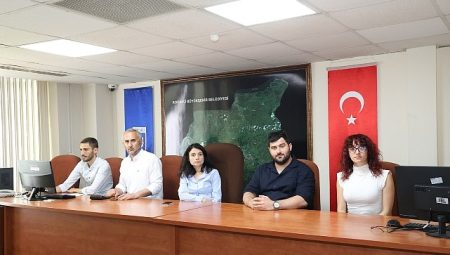 Büyükşehir, Kandıra’da 80 kilometrelik yolu onaracak