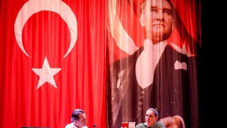 DEÜ Talks’un 4. Konuğu Tuna Ortaylı Oldu