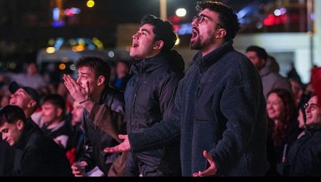 Tüm Kocaeli omuz omuza, Ulusal İrade Meydanı’na